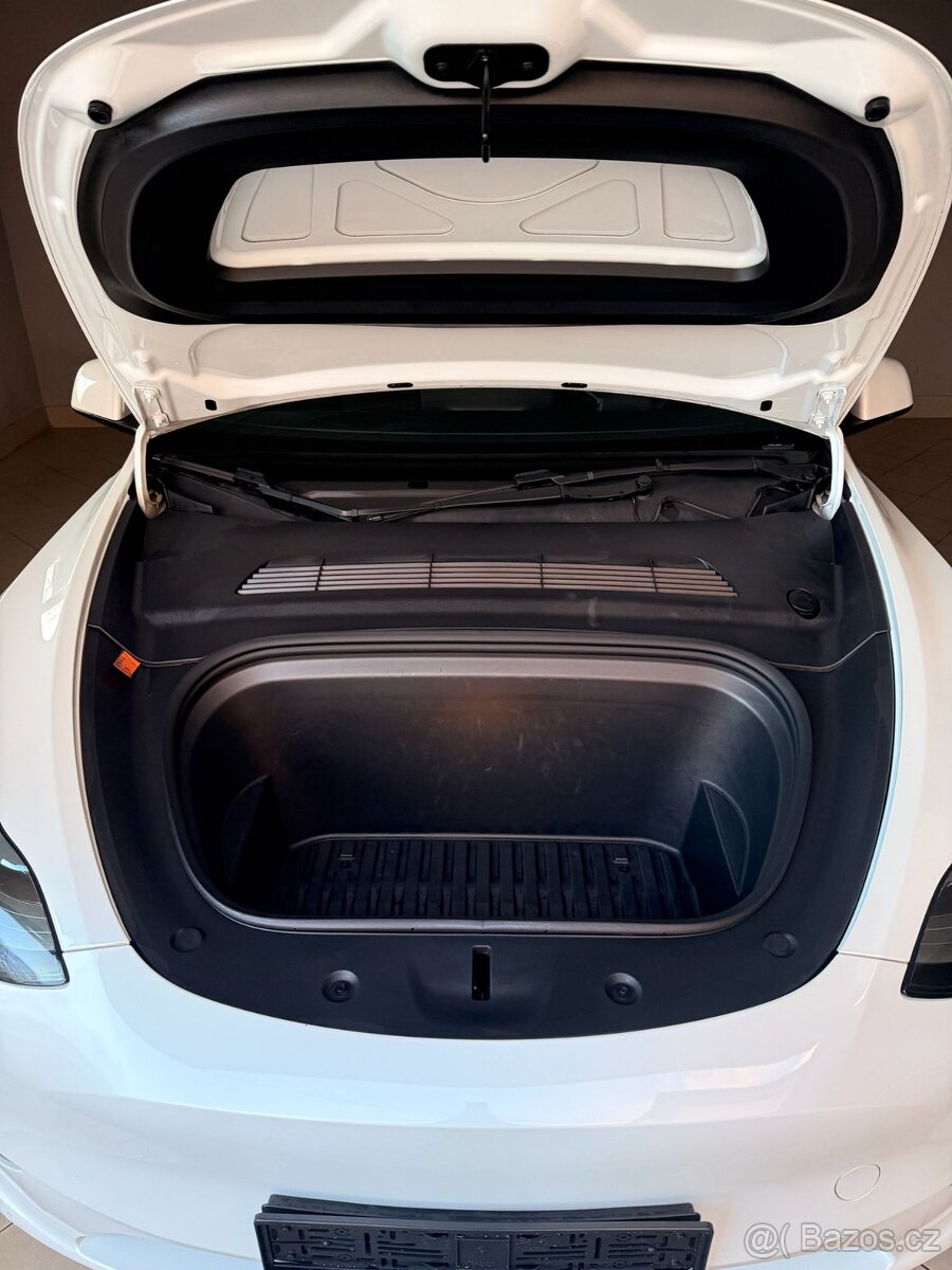 Tesla model Y LR, Berlin, SOH 91,5% - 9