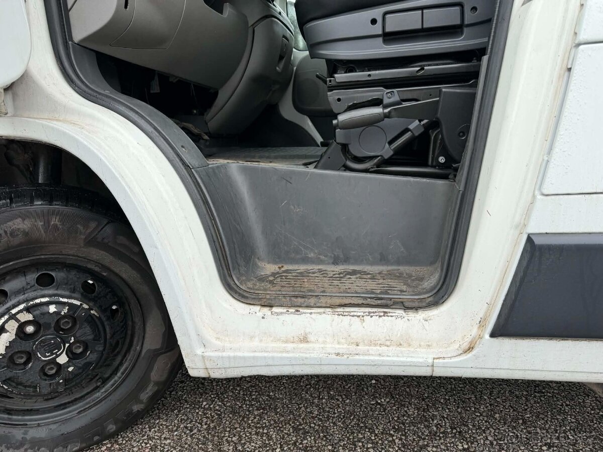 Fiat Ducato 2,3 JTD chlaďák - 9