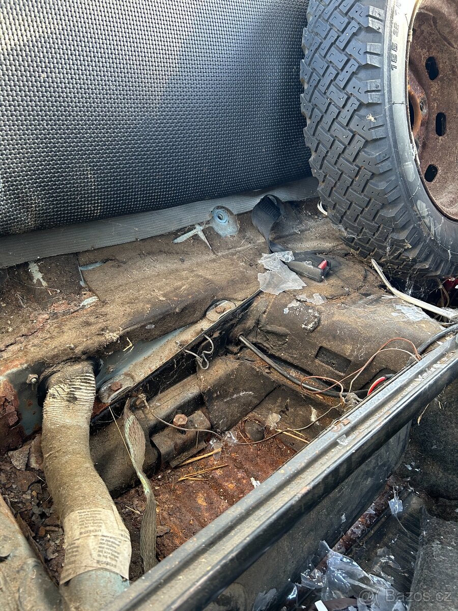 Volkswagen Brouk 1303 - 9