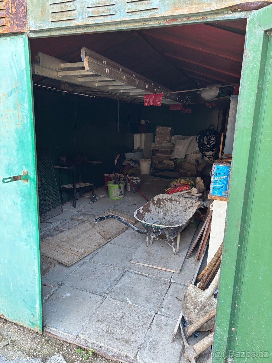 Prodám plechovou garáž 3x6 m - 9