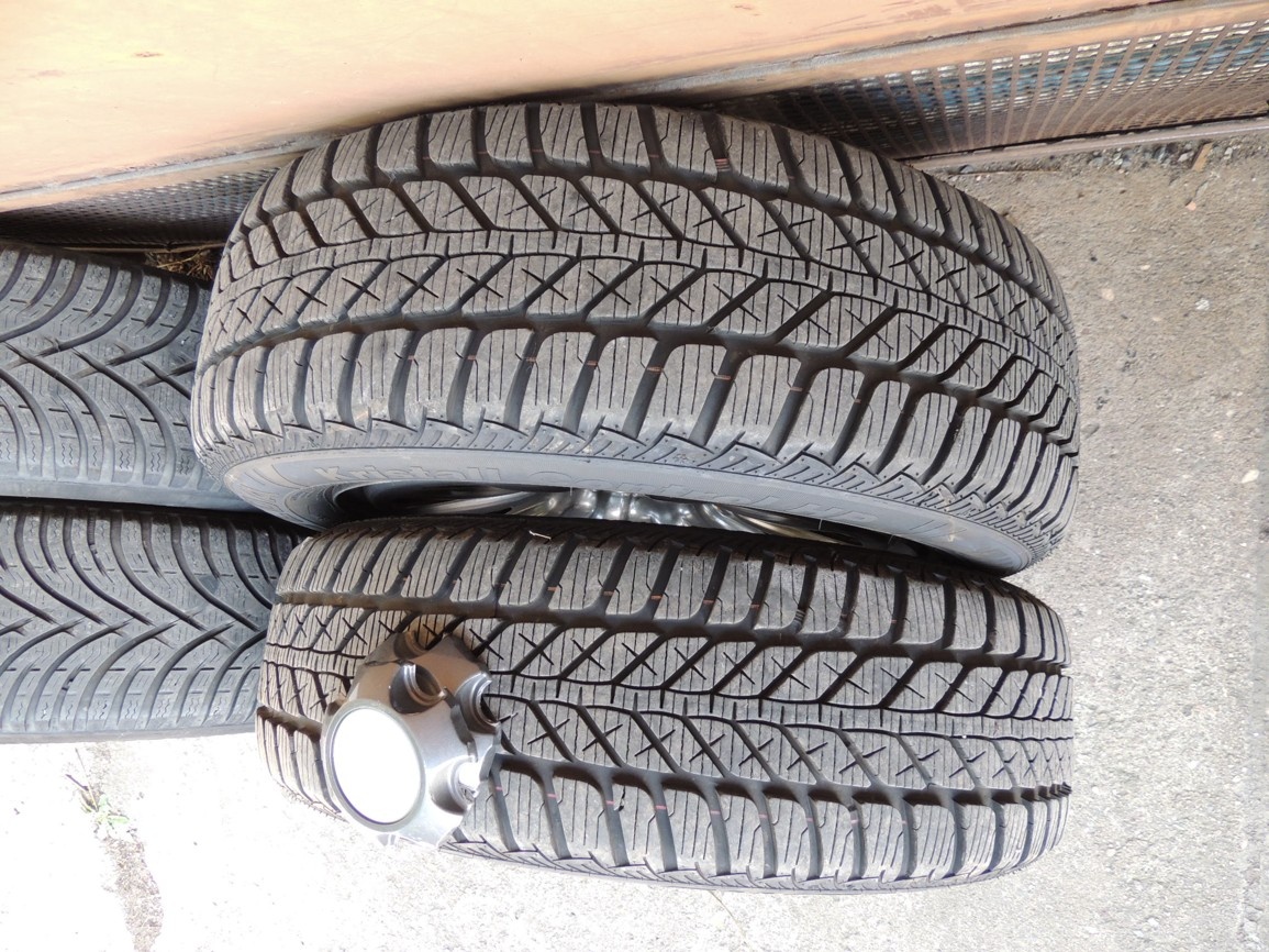 4ks plechových disků Škoda Scala+zimní pneu 195/60/16 - 9