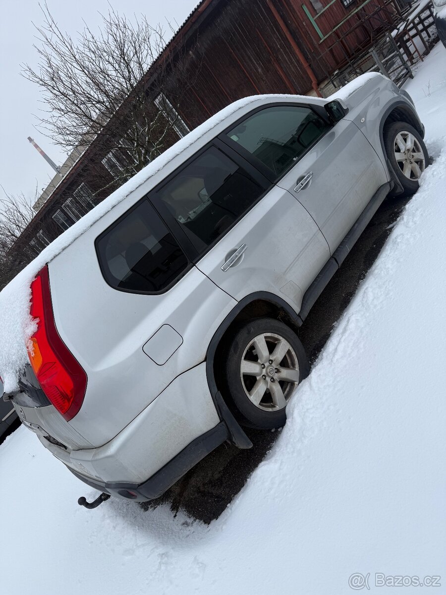 Nissan x-trail 2.0dci 2008 - 9