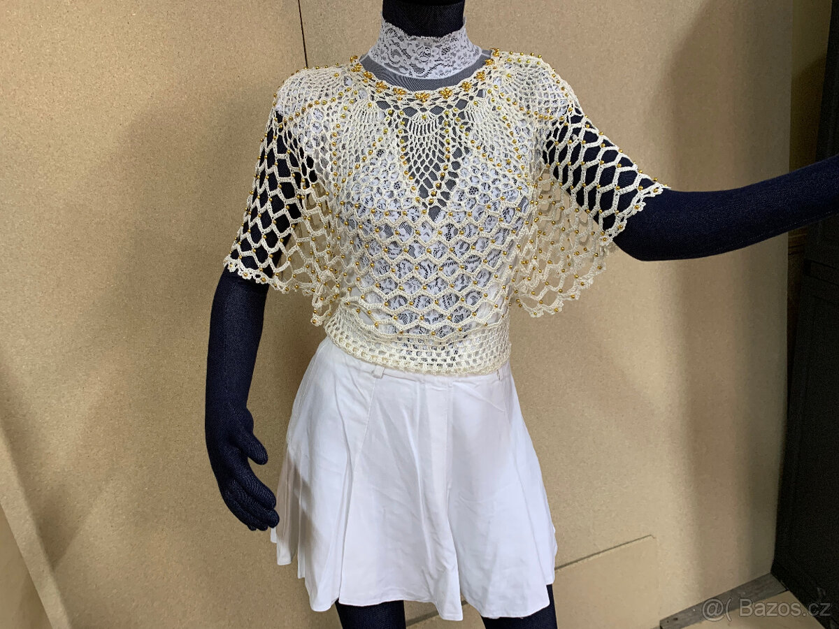 Dámské oblečení - háčkovaný top s korálky - 9
