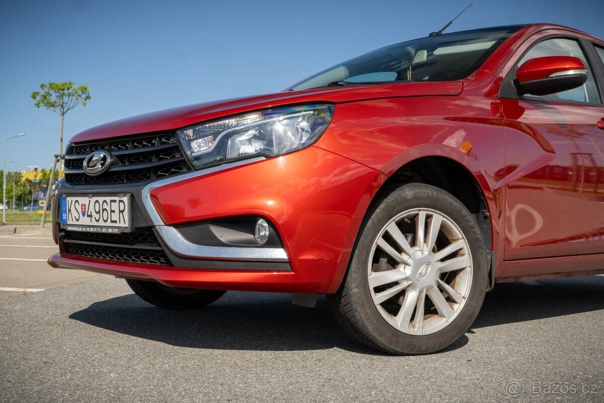 Lada Vesta LUXE Blackline 1.6 - 9