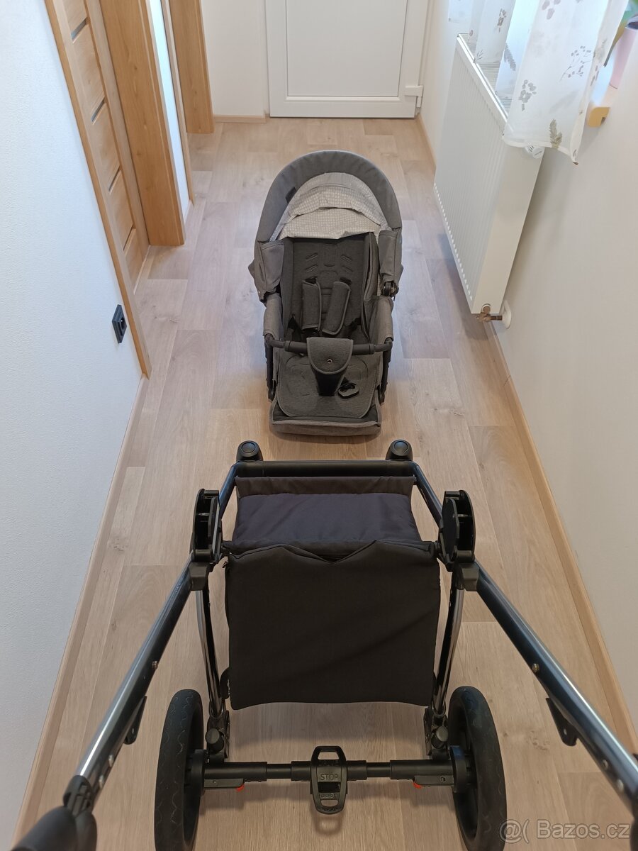 Kočárek Camarelo - 9