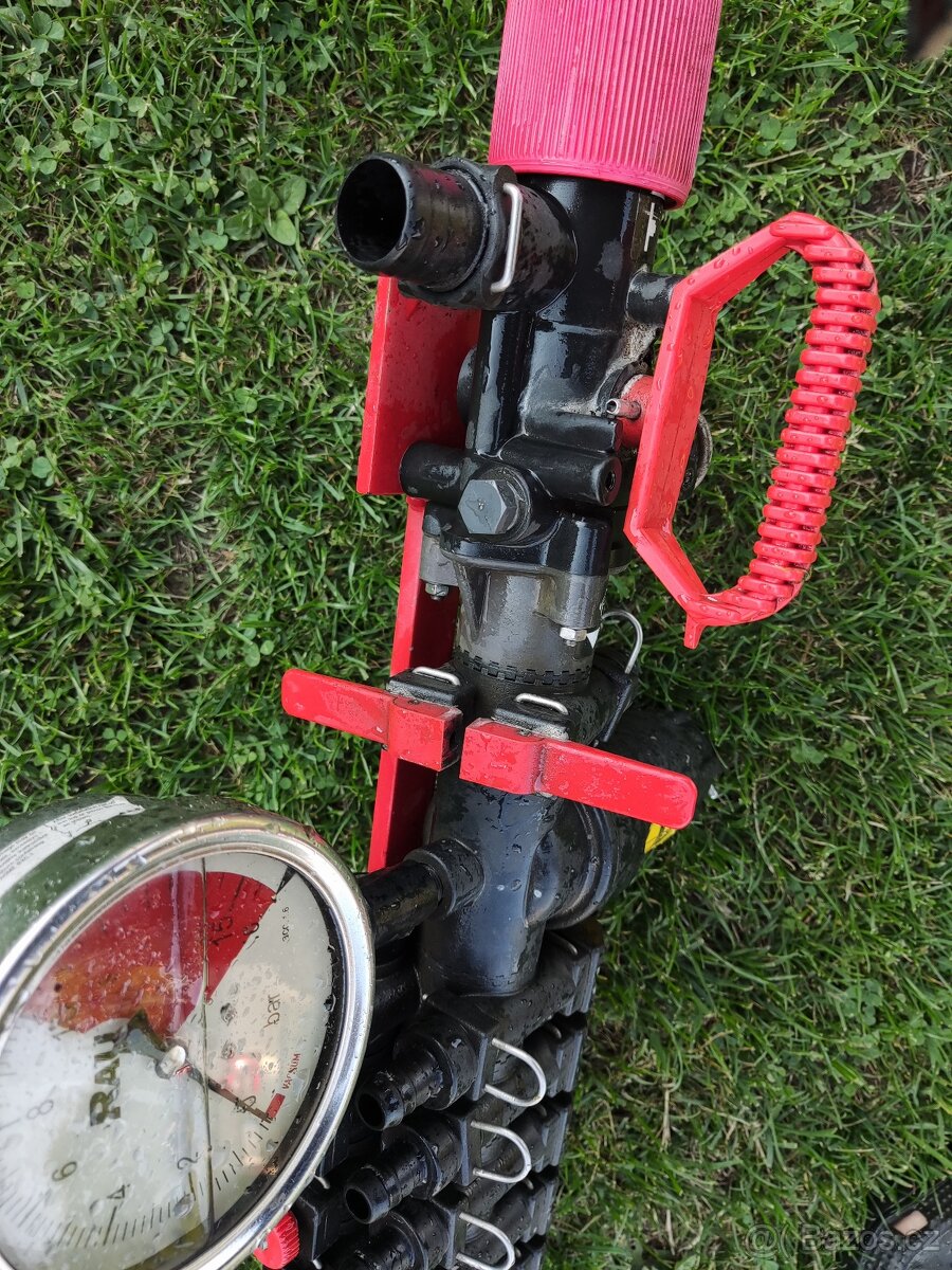 Rozvaděč pro postřikovač - 9