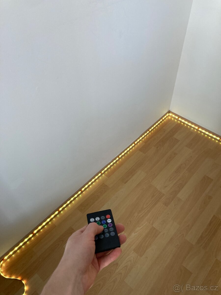 Led pásek 3m + dálkové ovládání - 9
