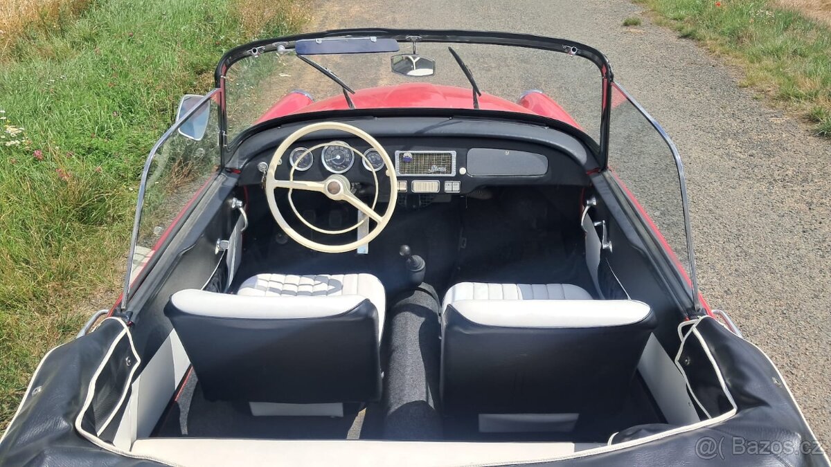 Veterán Škoda Felicia - po renovaci - TOP STAV - 9