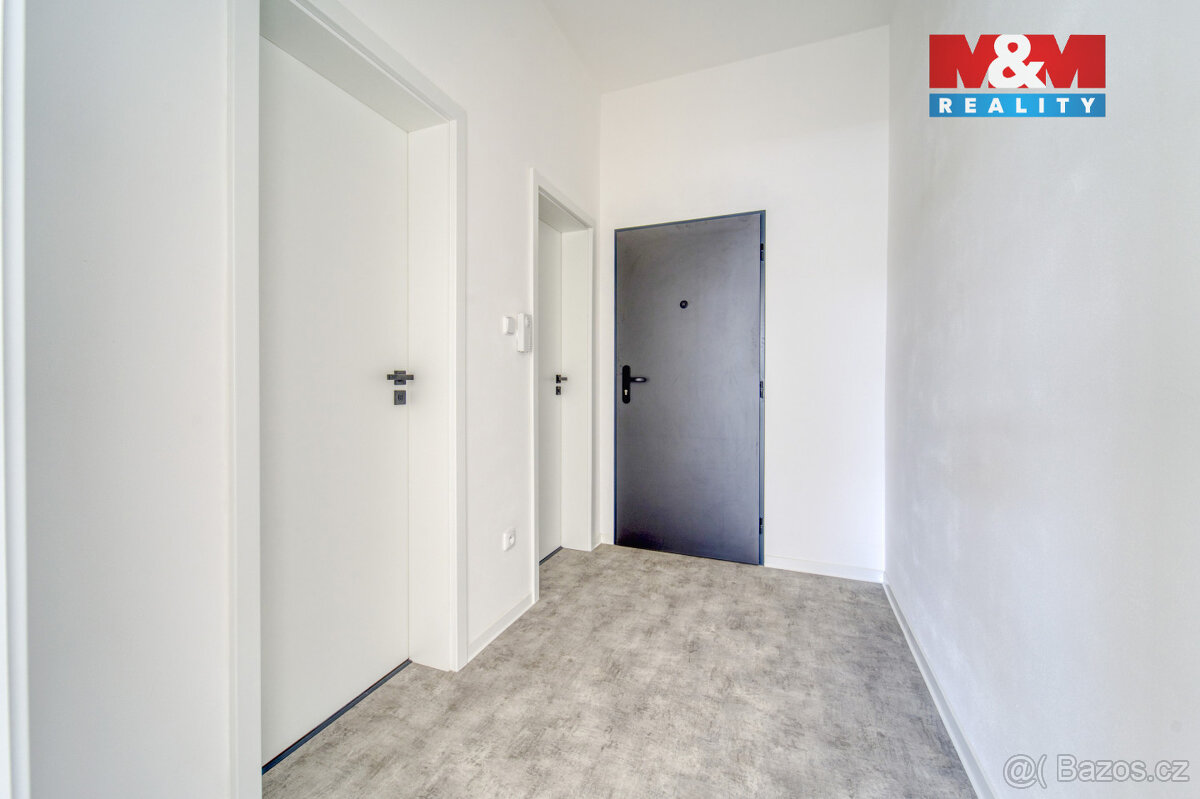 Prodej bytu 2+kk v Plzni, ul. Šípková - 9
