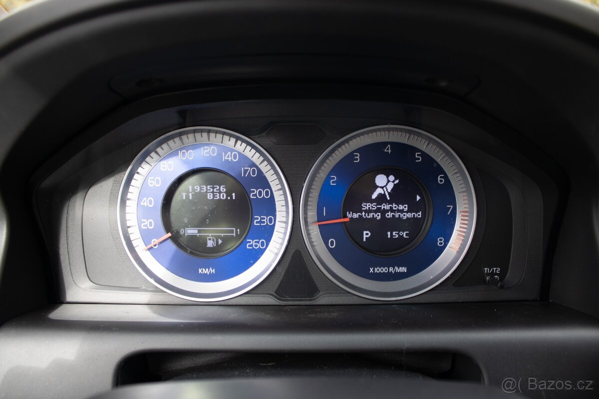 Volvo XC60 T-6 AWD R-Design Geartronic 224kW - 9