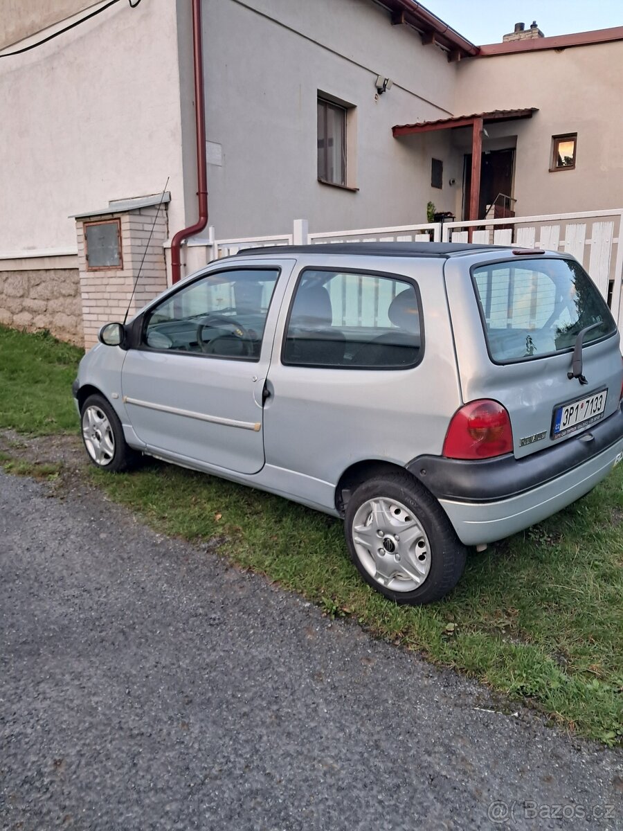 Renault twingo 1.2, 43kw,125t.km - 9