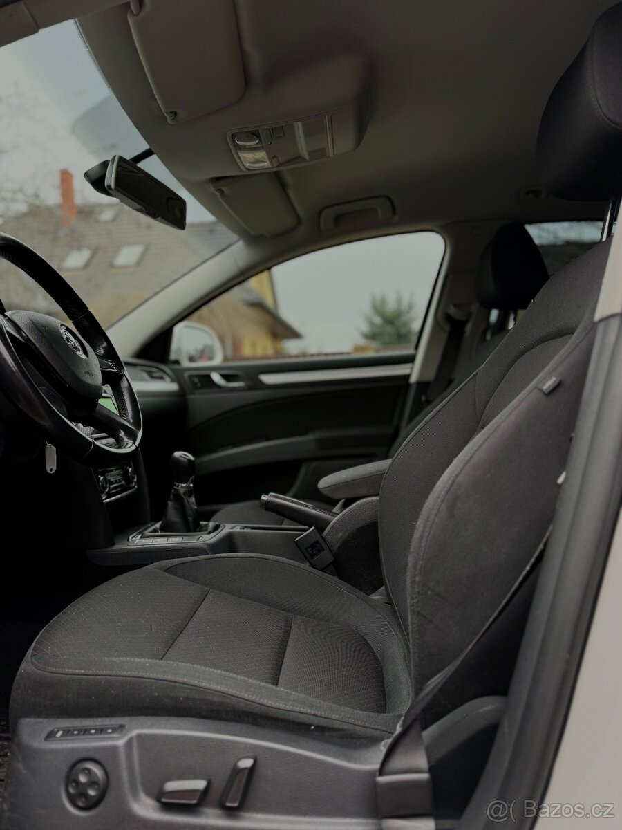 Škoda Superb II 2.0tdi Combi FL - 9