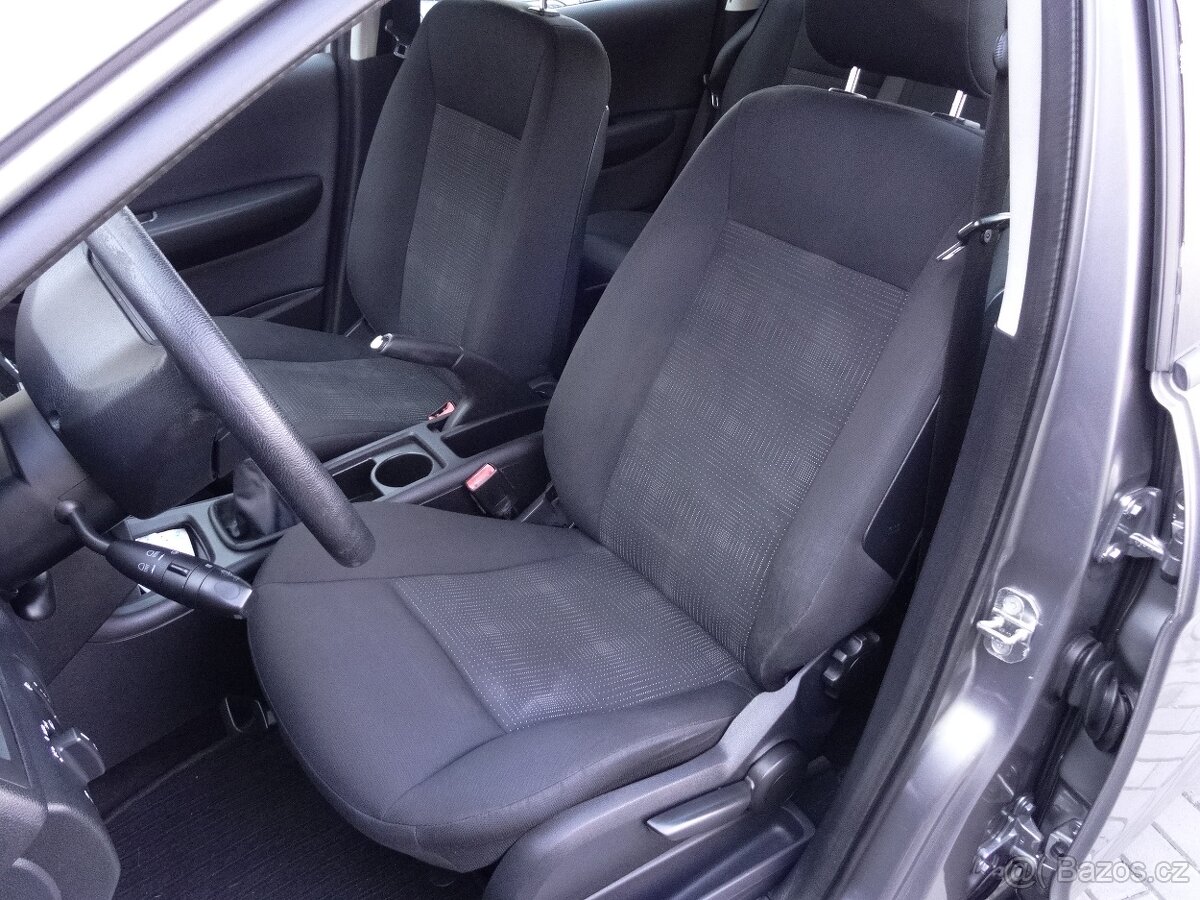 Mercedes-Benz Třídy A, 160 1,5i benzin - 9