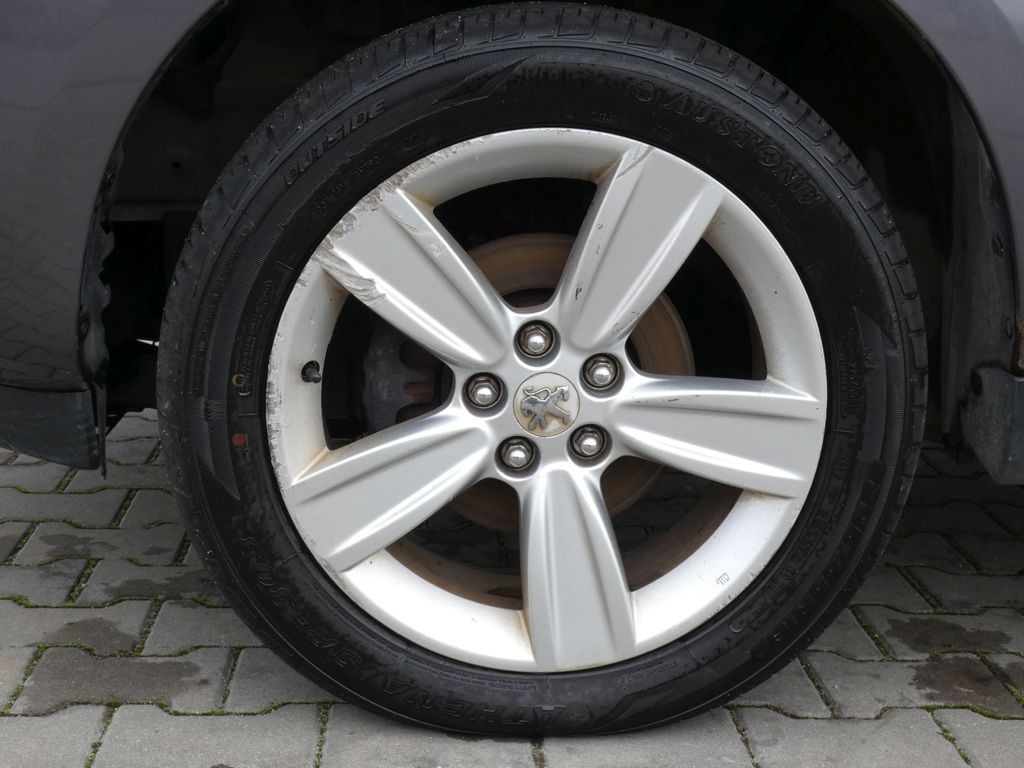 Peugeot 4007 2.2 HDI 7míst, VÝPRODEJ - 9