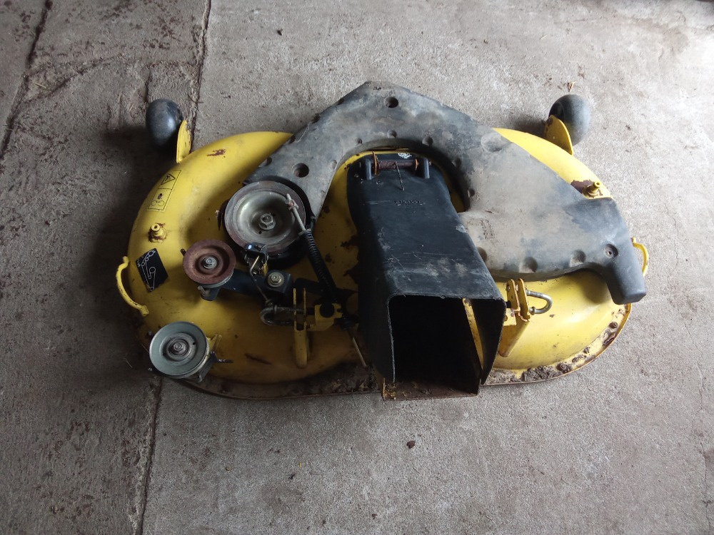 Zahradní traktor John Deere LTR 180 díly - 9