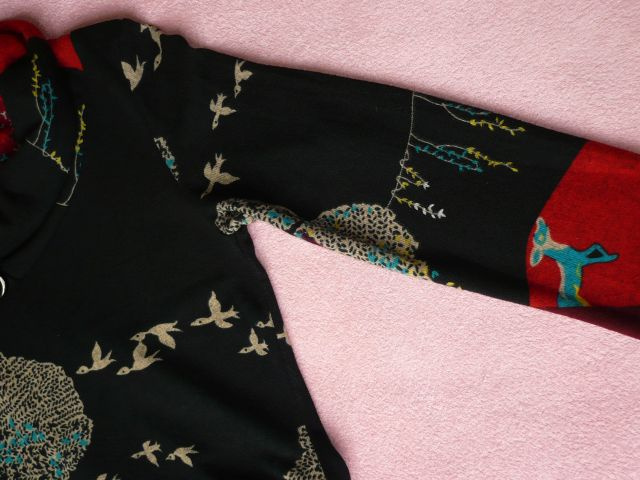 Nové úpletové mini šaty s přírodním motivem, vel. M/L - 9