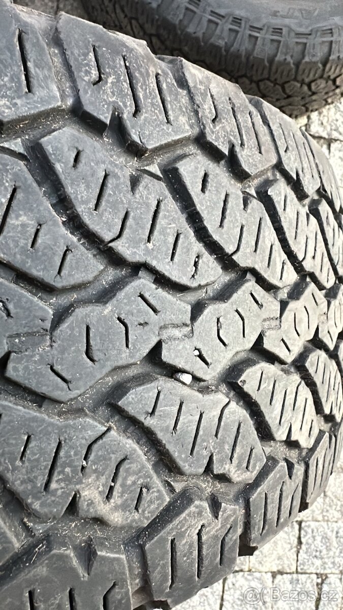 235/65 R17 OFFROAD - 9