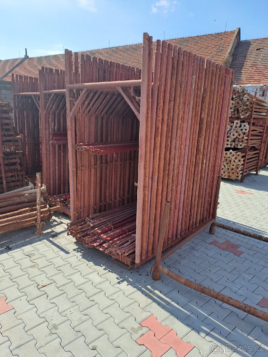 Prodám Kvalitní rámové lešení - 9