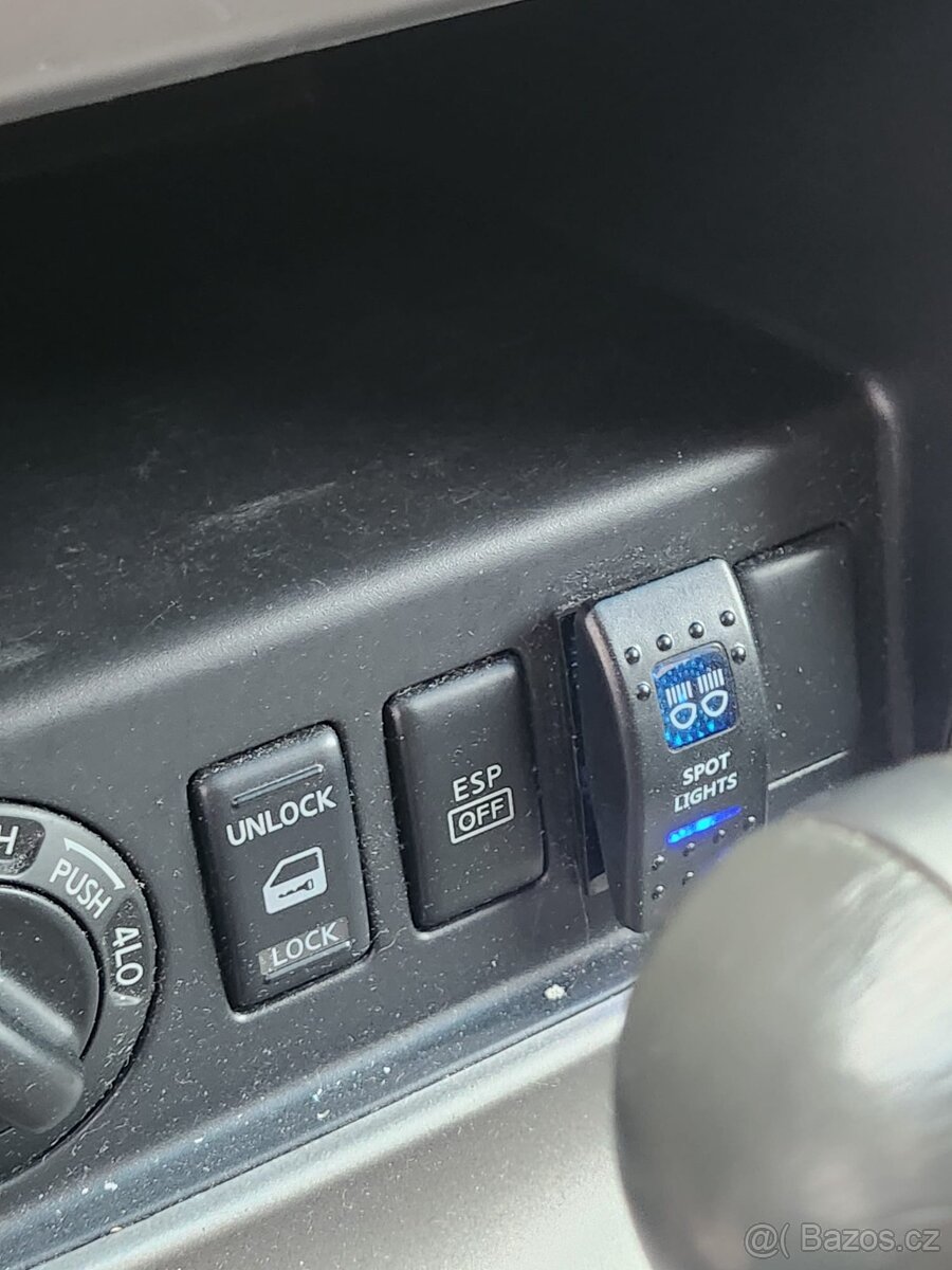 Nissan Pathfinder - 9