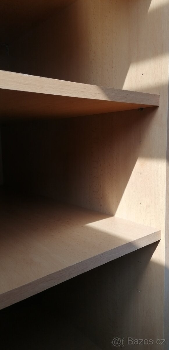 Přebalovací pult - 9