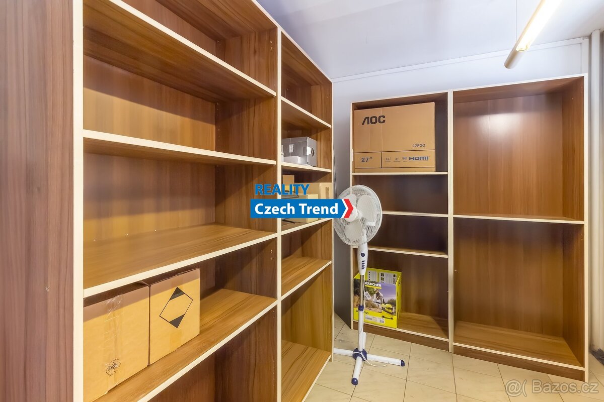 Pronájem kanceláří 41 m2 s parkováním - Olomouc - Holice - 9