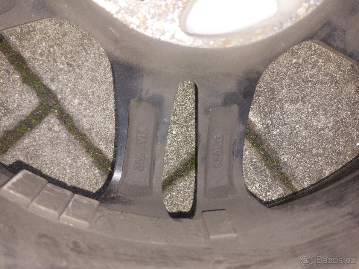 Elektrony 175/65R14 rozteč děr 4x108 - 9