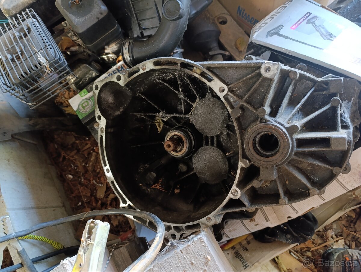 Ford Mondeo kombi 1,8tdci motor Qyba - 9