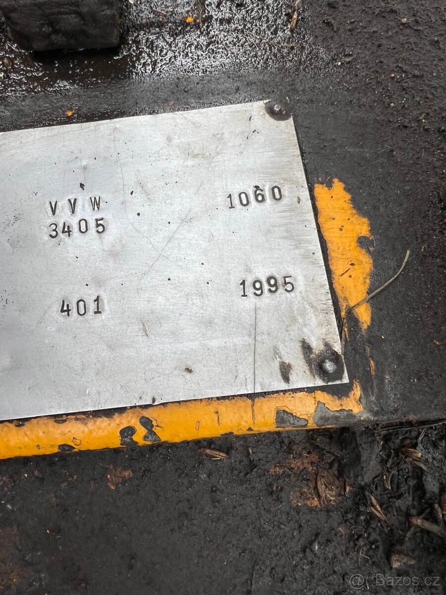 Ručně vedený válec STAVOSTROJ VV 3405 - 9