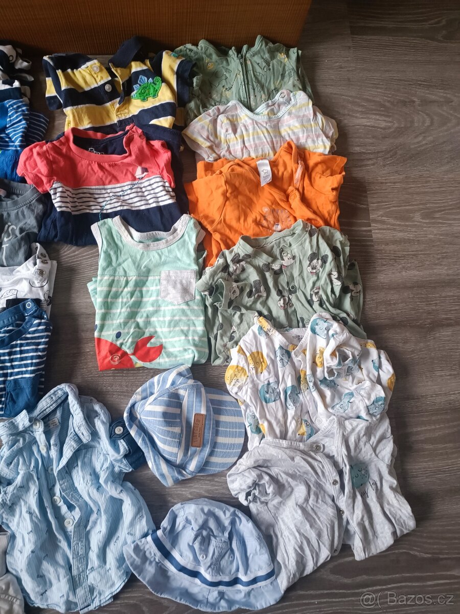 Balík letního oblečení vel. 74 - 9