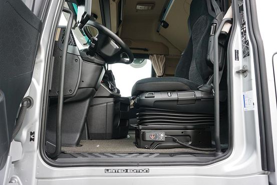 Mercedes-Benz ACTROS 1848 - tahač návěsů - LowDeck - 9