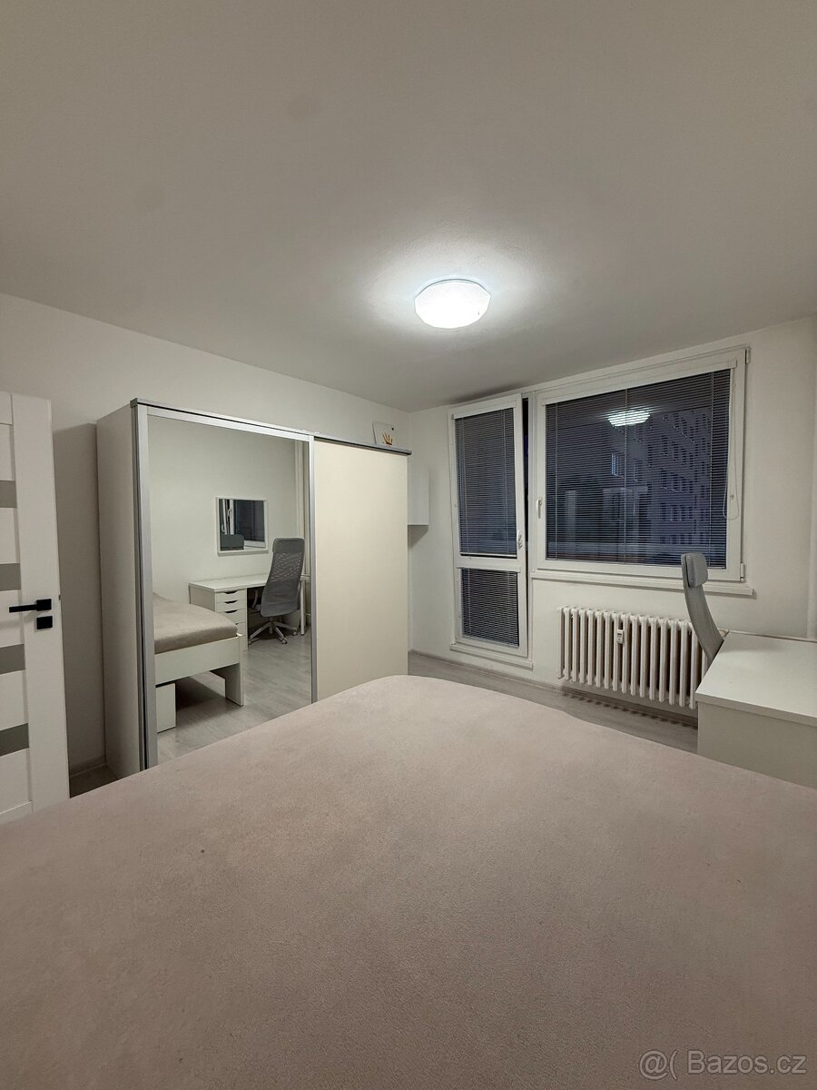 PLNĚ VYBAVENÝ byt 2+kk, 55 m², 2 lodžie, 2 výtahy - 9