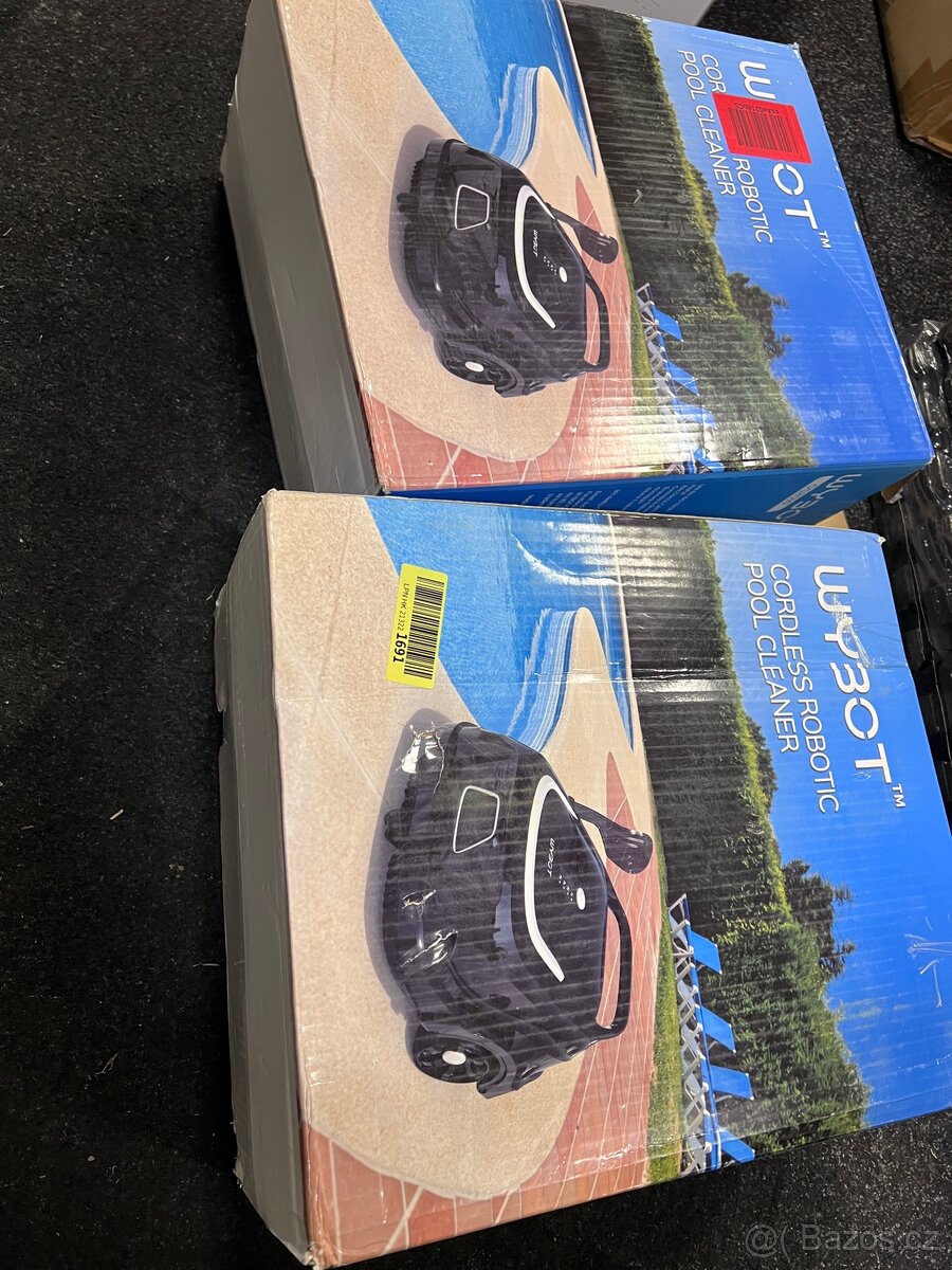 Bezdrátový robot na čištění bazénů Wybot A1 - 9