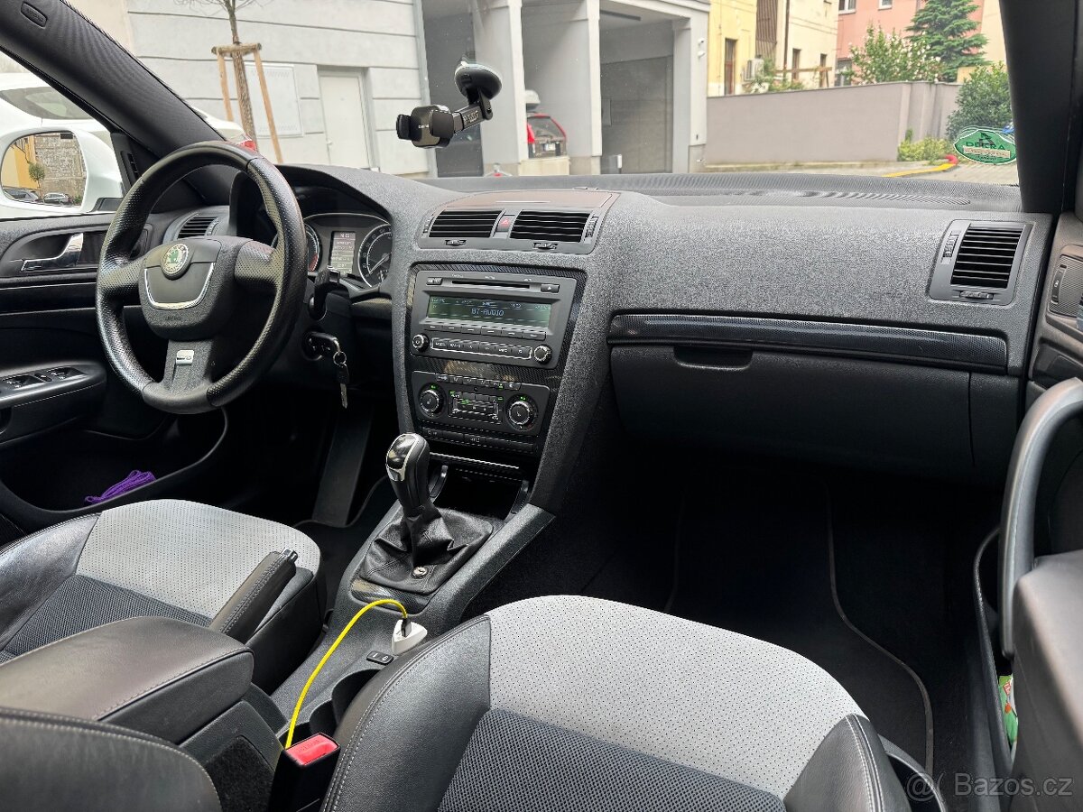 Škoda Octavia RS 2.0TDI 125kwt - 9