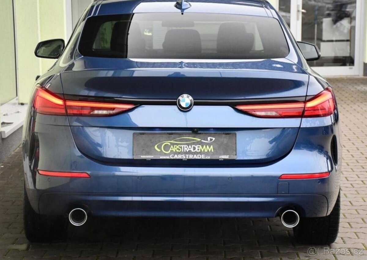 BMW Řada 2 218d NAVI CARPLAY 1M ČR - 9