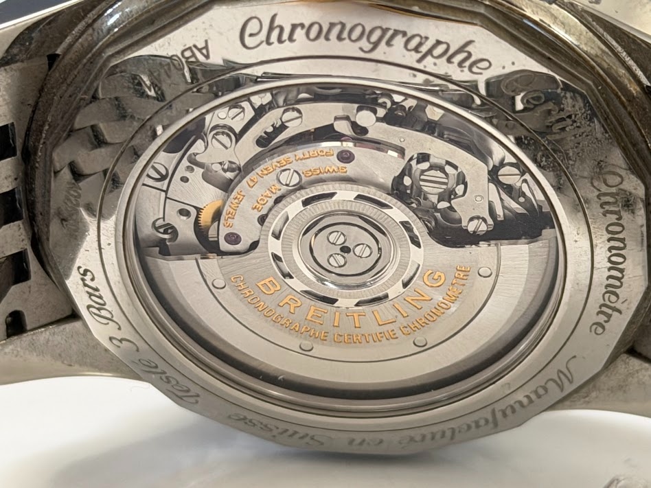 Breitling Navitimer GMT B04 – AB044121/BD24 - 9