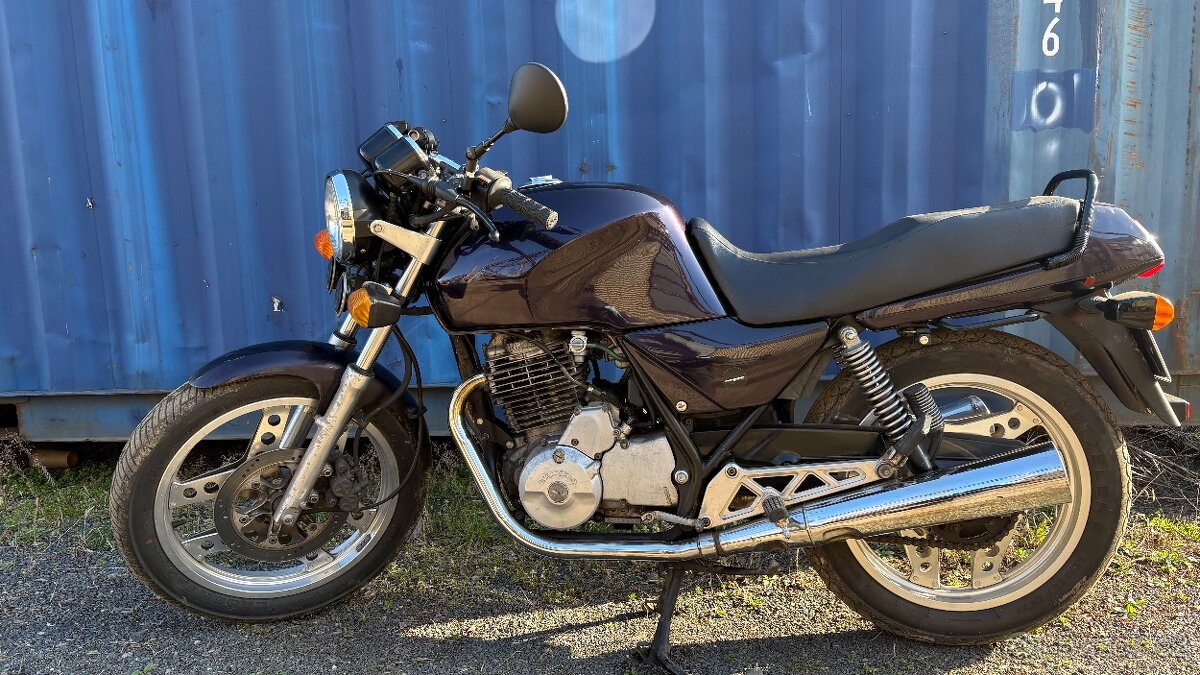 Honda XBR 500 - 9