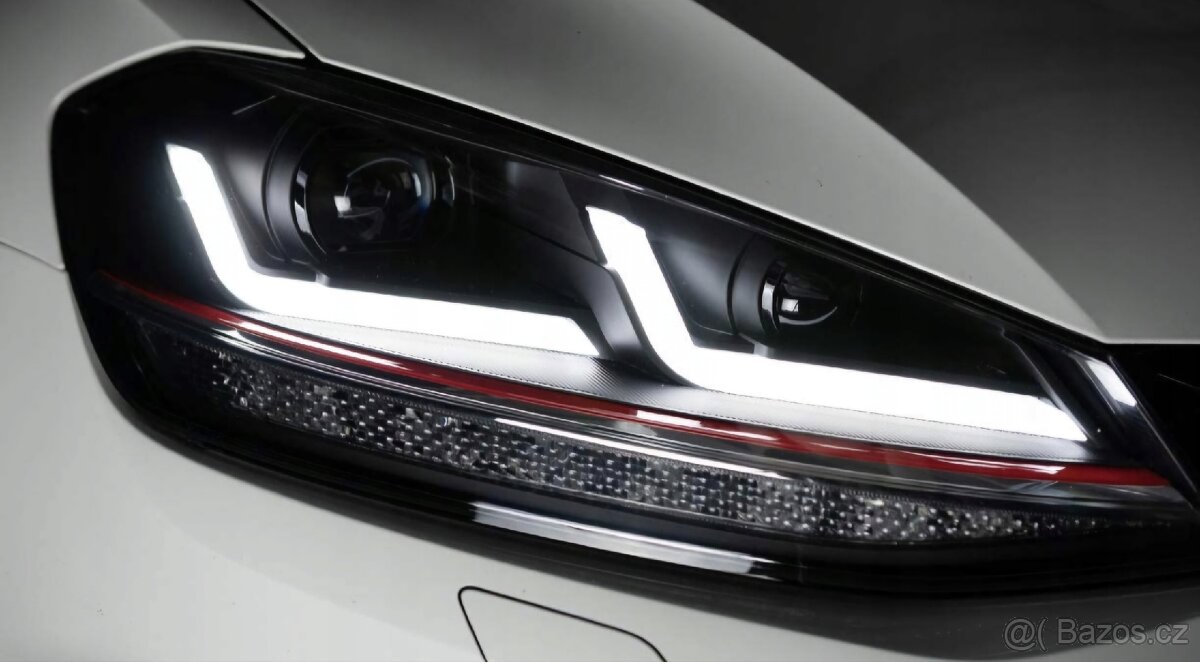 OSRAM LED světlomety VW Golf 7 před fl
Dynamický blinkr - 9