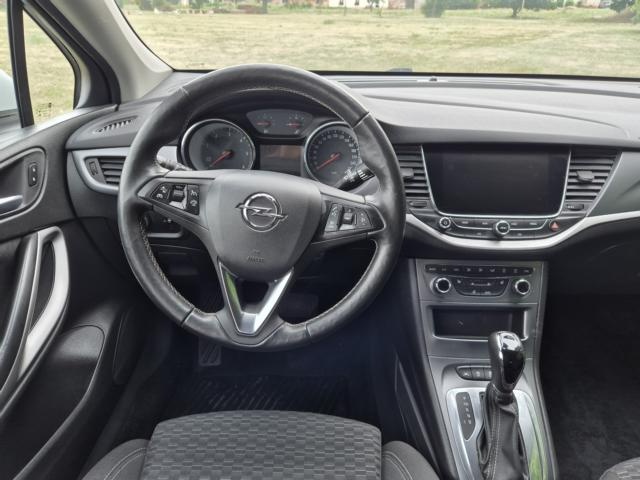 Prodám Opel Astra 1.6CDTI 100KW - AUTOMATATICKÁ PŘEVODOVKA - 9