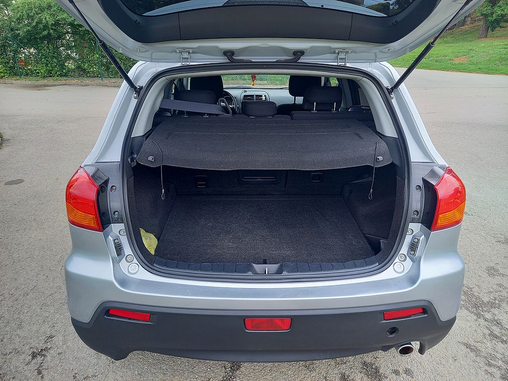 Mitsubishi ASX 1,8DiD 4x4+klima+alu.kola+135000km - 9