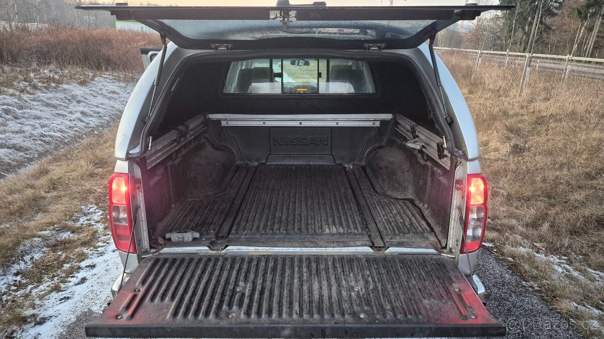 Nissan Navara D40, 2.5DCi, manual - 9