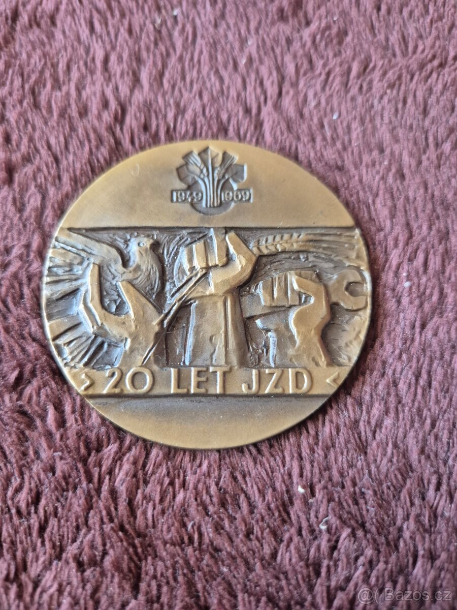 Starší medaile 2 - 9