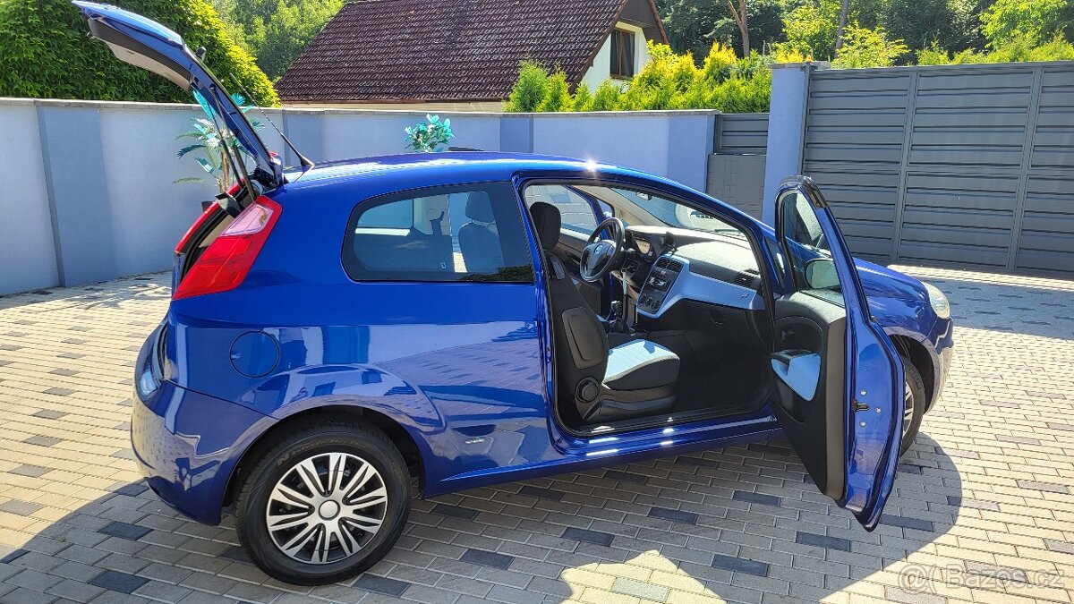 Fiat Punto III 1,4i - 57kw. SLUŠNÝ STAV - STK+EM do: 11/2026 - 9