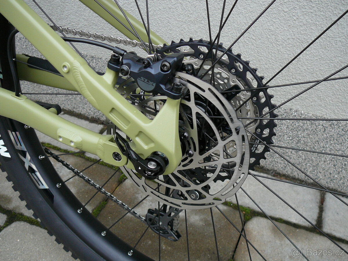 Leader Fox Argus - 9