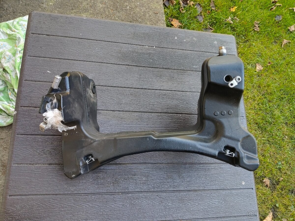 KTM 990 SUPERDUKE NÁDRŽ - 9