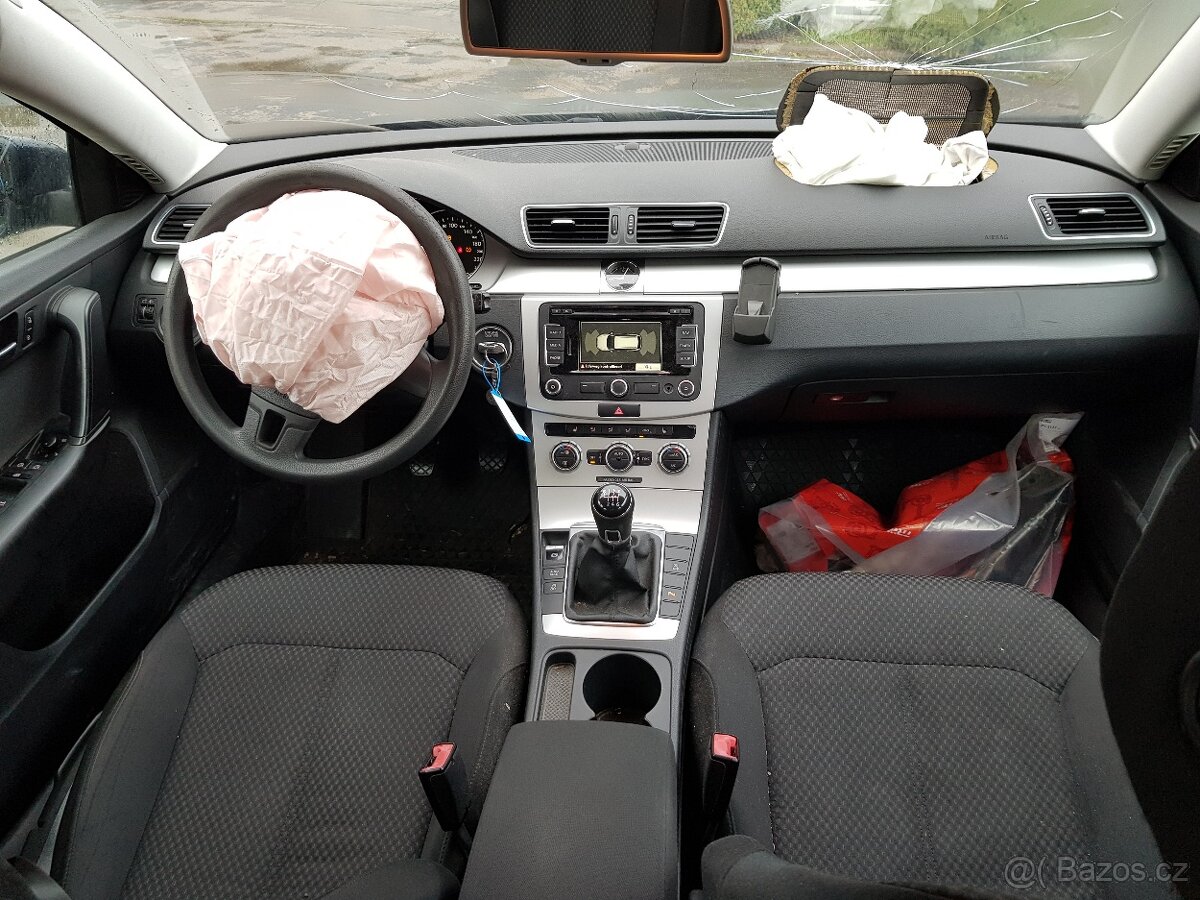 Volkswagen Passat B7 1.6 TDI / 219 000 km - 9