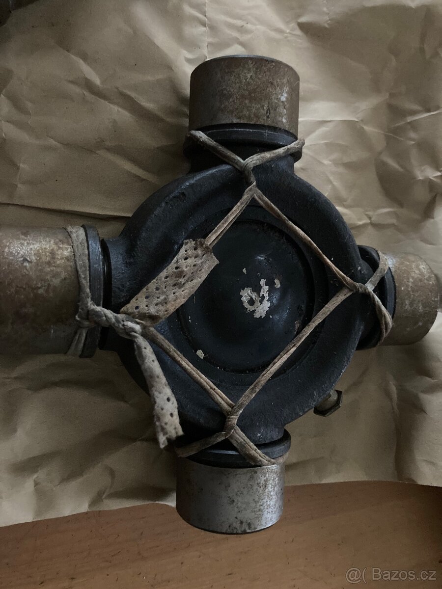 Praga V3S ložisko spojky - 9