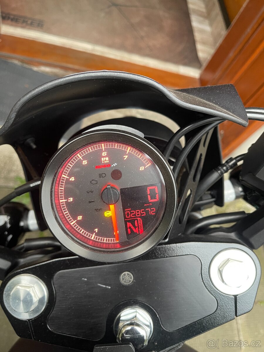 YAMAHA XV 950 BOLT - 9