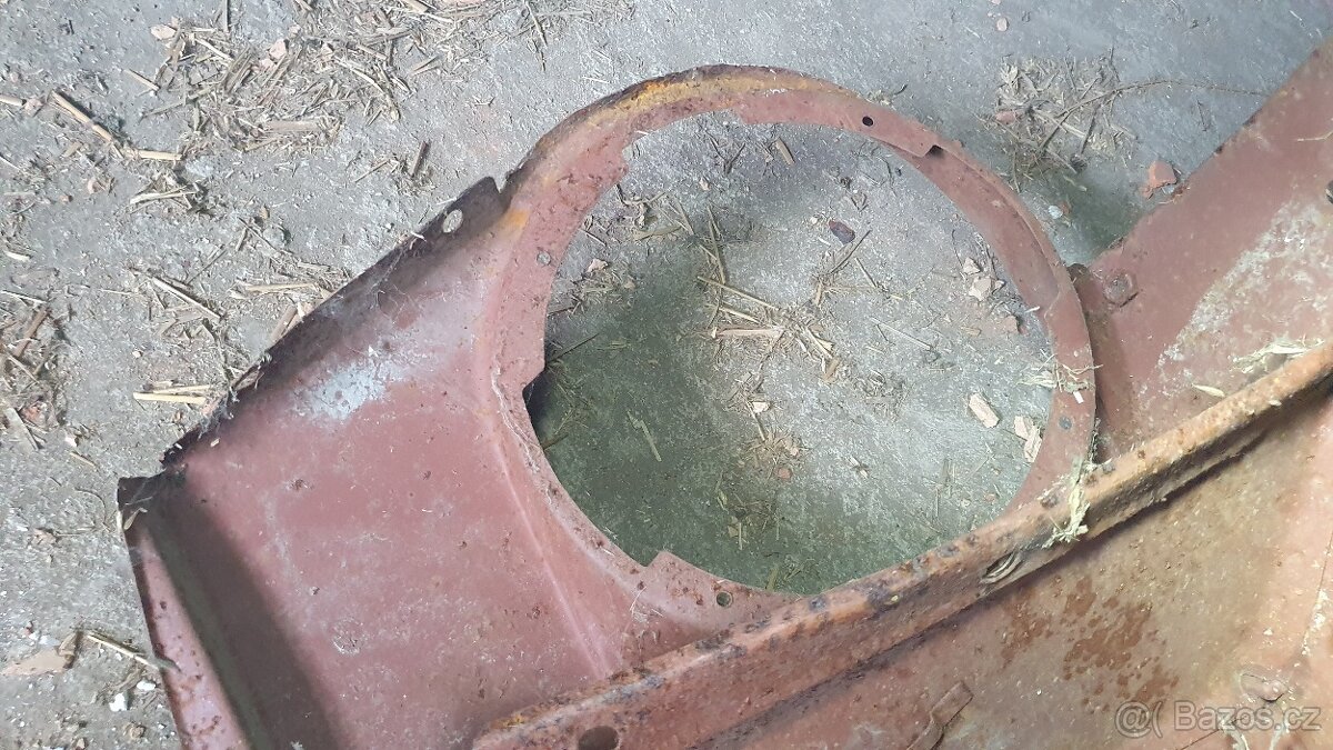 Přední čelo Škoda 100 110 - 9