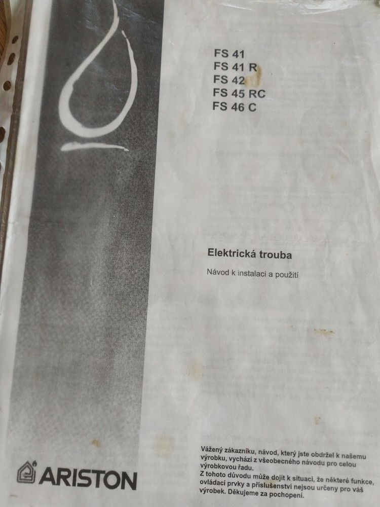 Prodám klasickou troubu ARISTON - 9