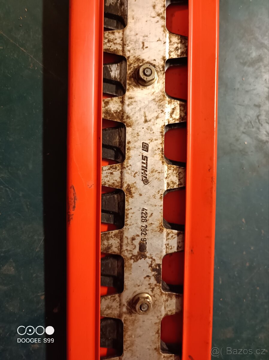 Plotostřih Stihl HS 246 - 9